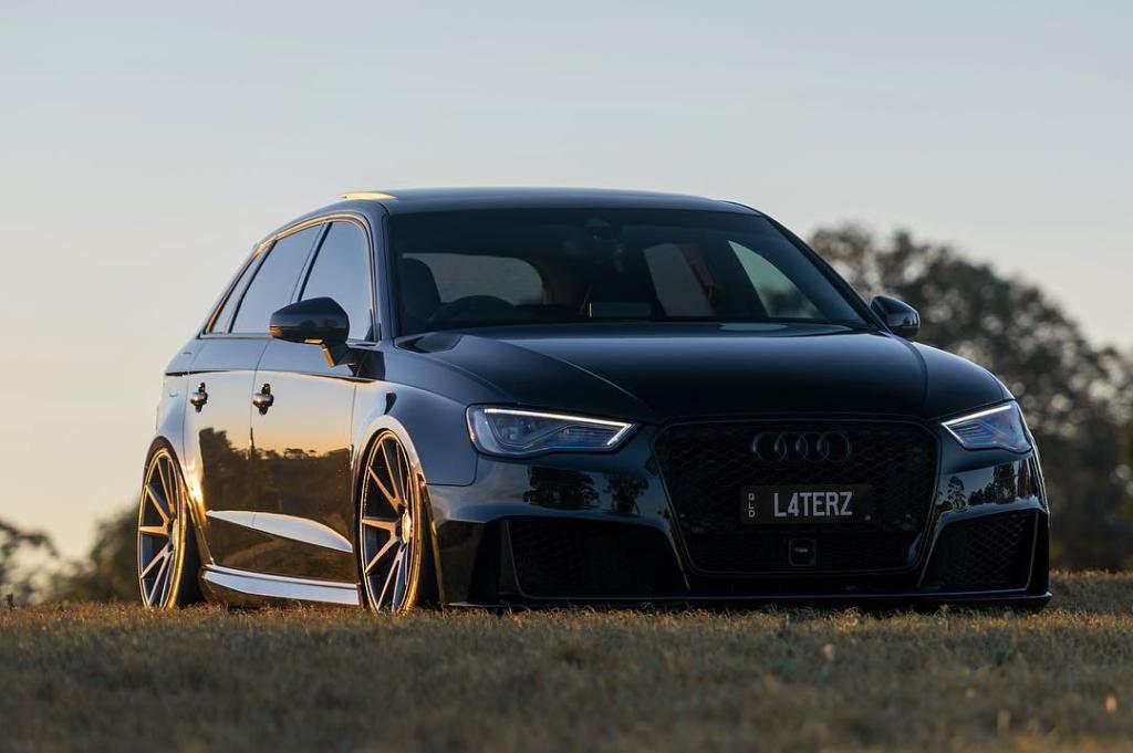 181168RS38V2035.jpg