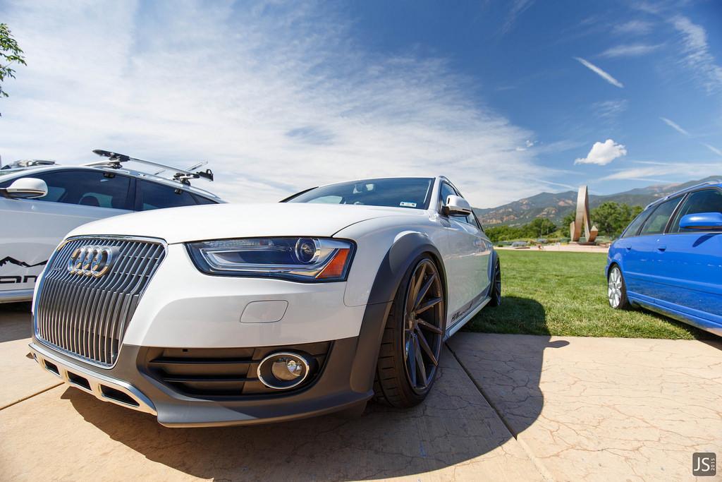 1813001435AUDIA4ALLROAD.jpg