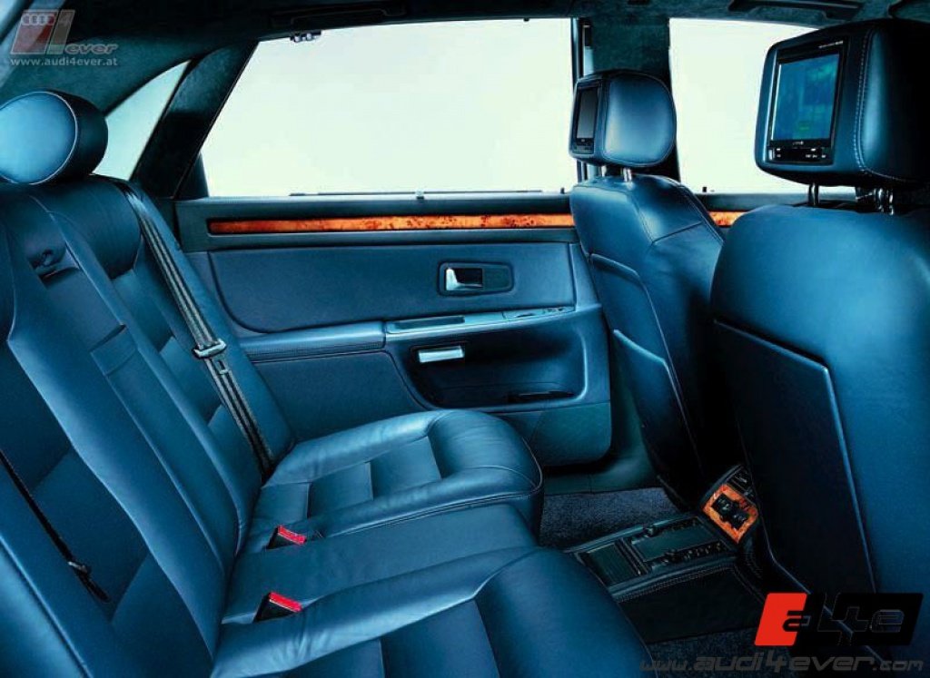 182412audia8ld2w12interieur008.jpg