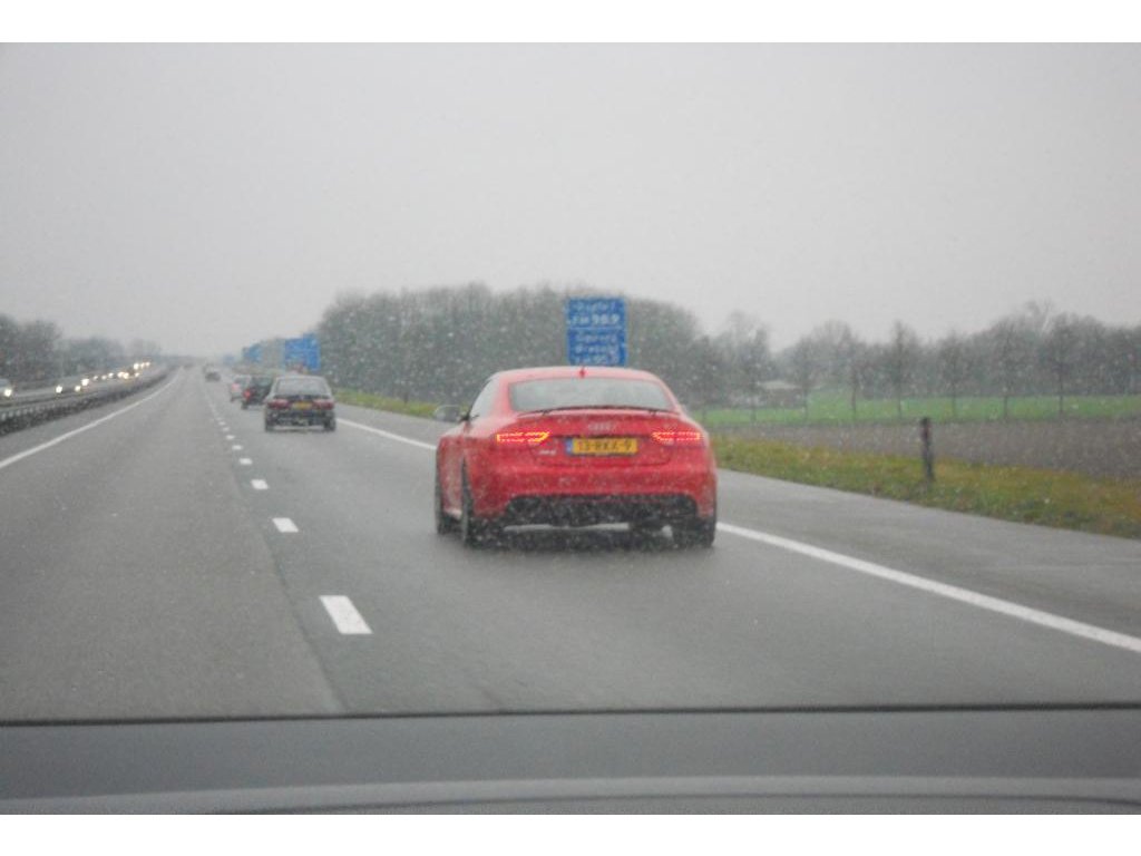 182563AUDIRS5ESQUIROU364.jpg