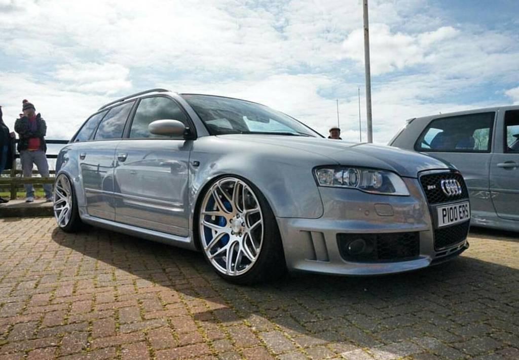 183054AUDIRS42560.jpg