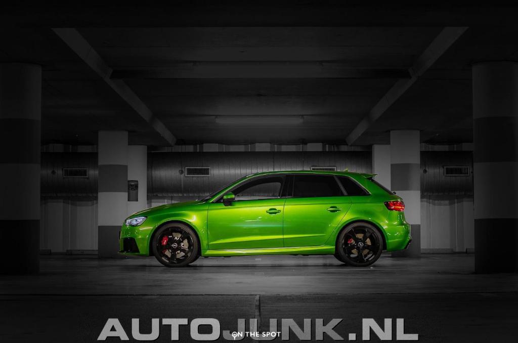 183121RS38V1214.jpg