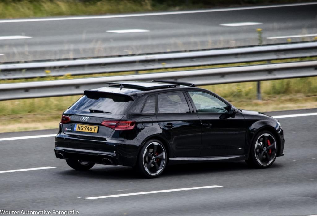 183271RS38V2660.jpg