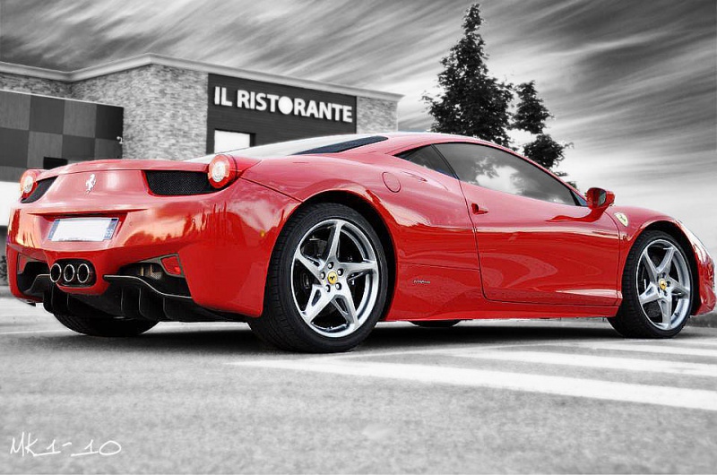 184128ferrari.jpg