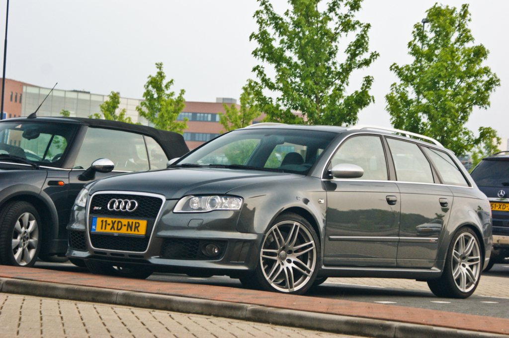 184461AUDIRS4905.jpg