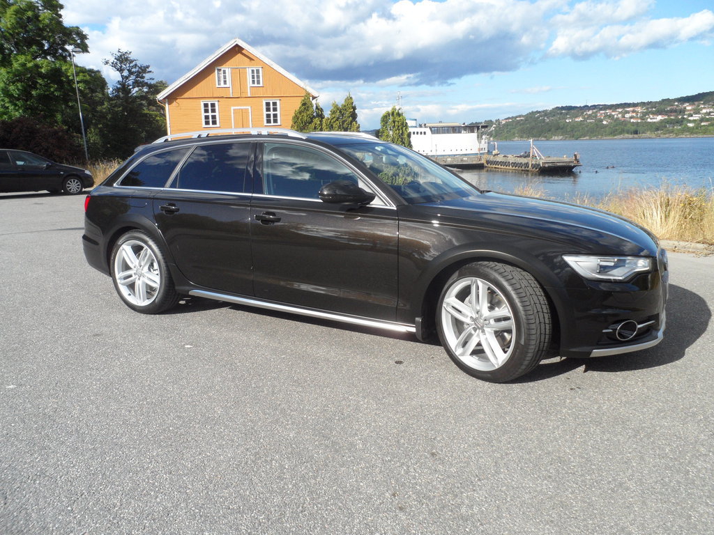 185595515AUDIA6C7ALLROAD.jpg