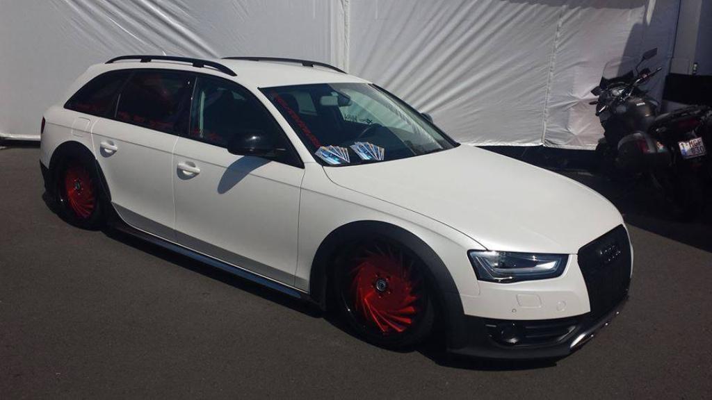 185998931AUDIA4ALLROAD.jpg