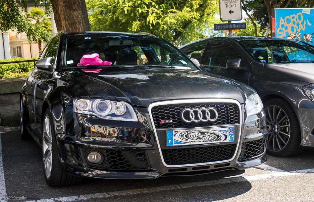 186159AUDIRS42871.jpg