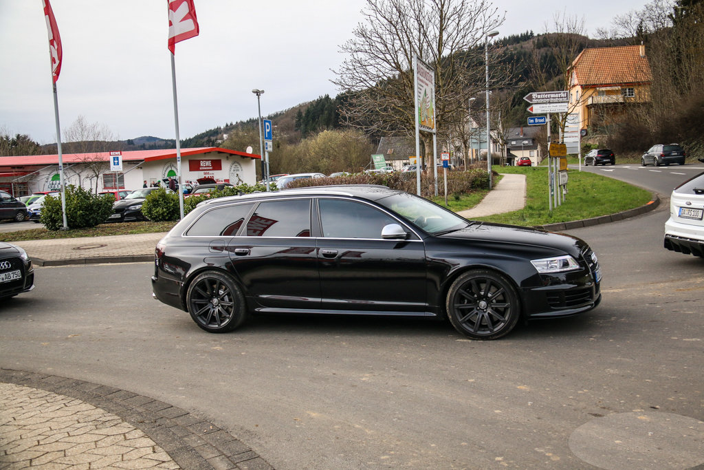 186192RS61665.jpg