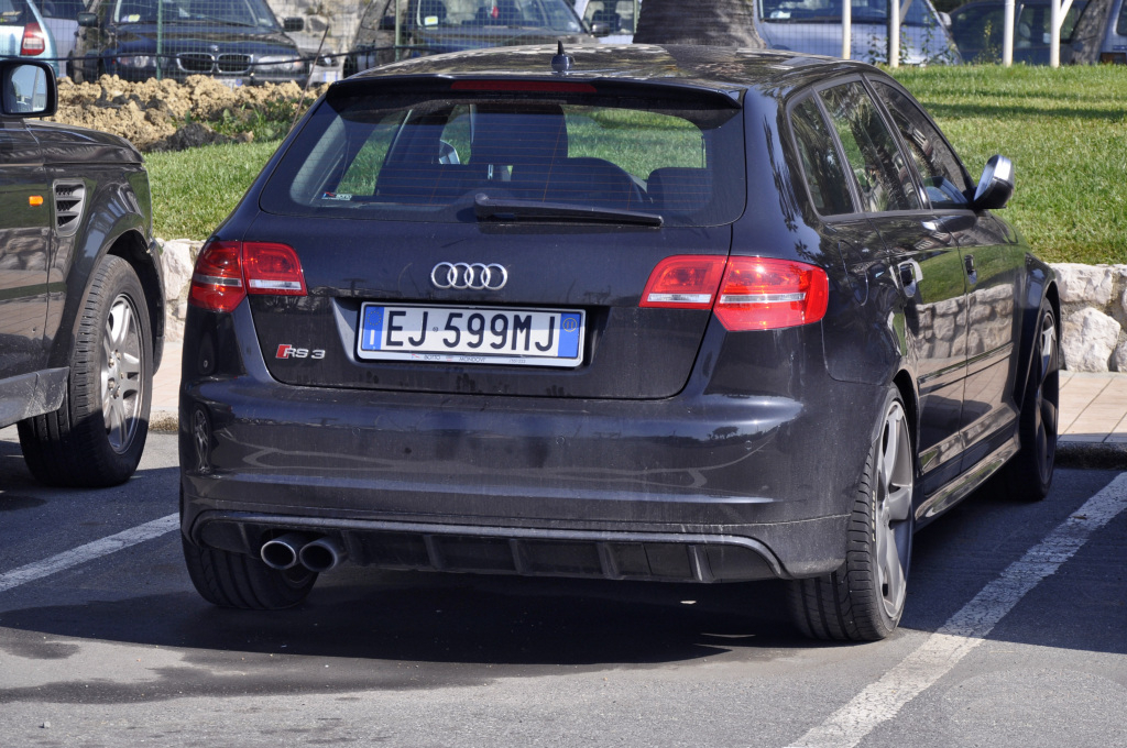 186516845RS3.jpg