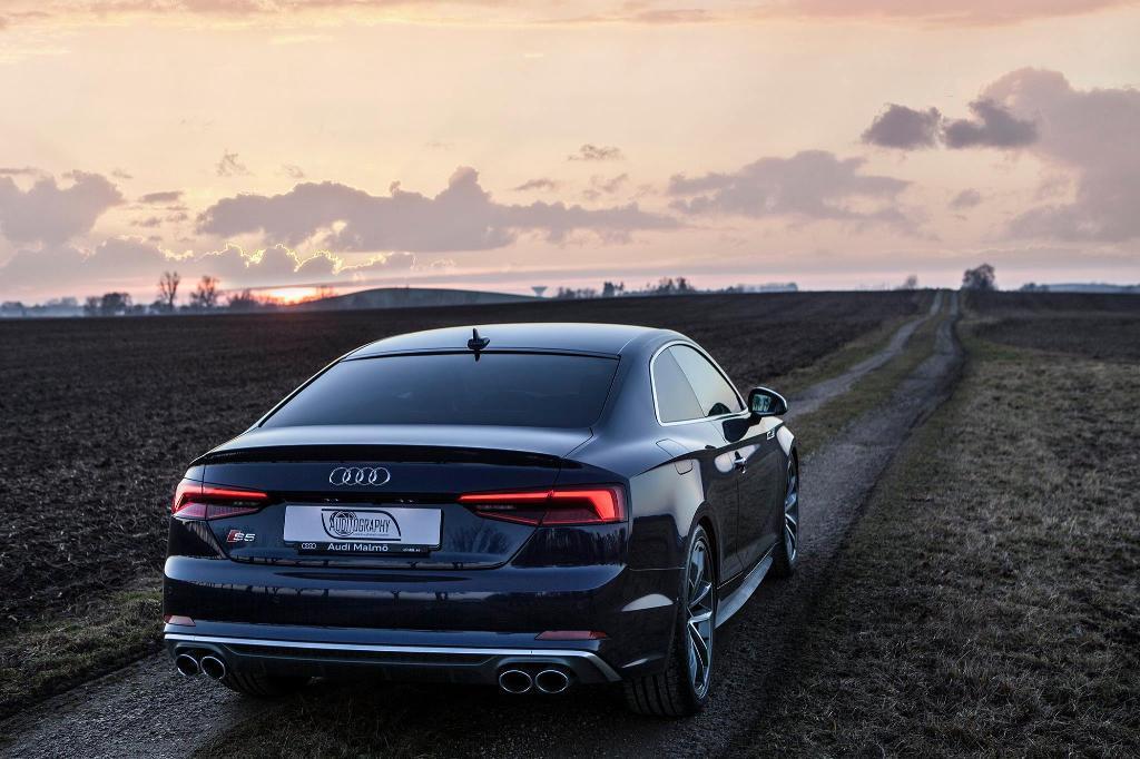 188422S5B90420.jpg