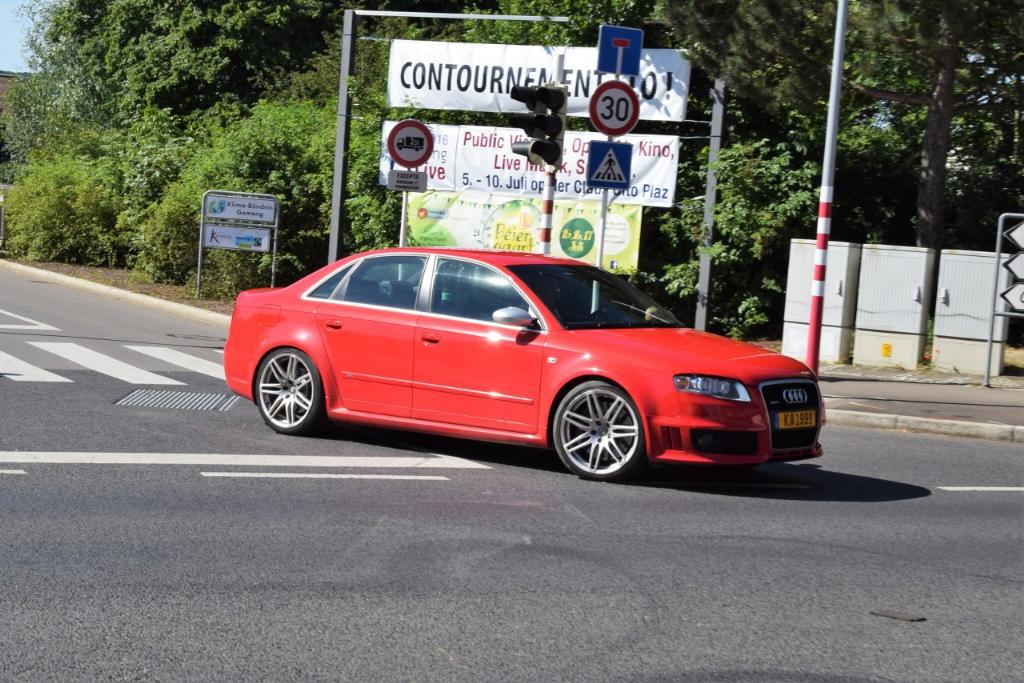 188758AUDIRS42759.jpg
