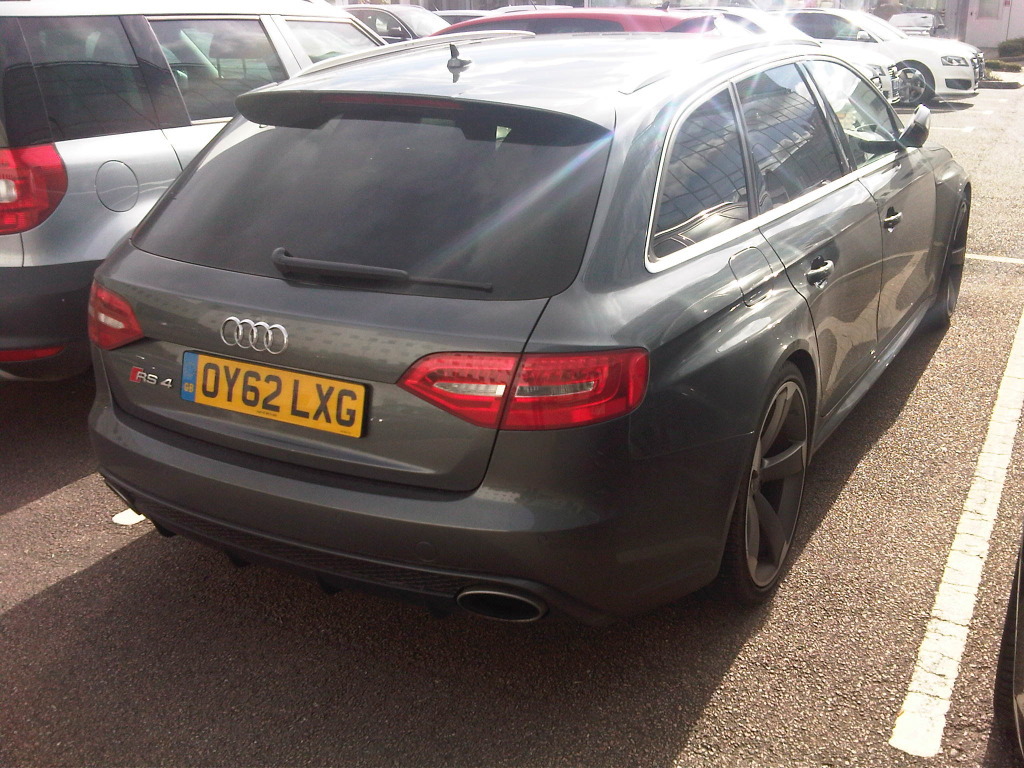 189734RS4B8216.jpg