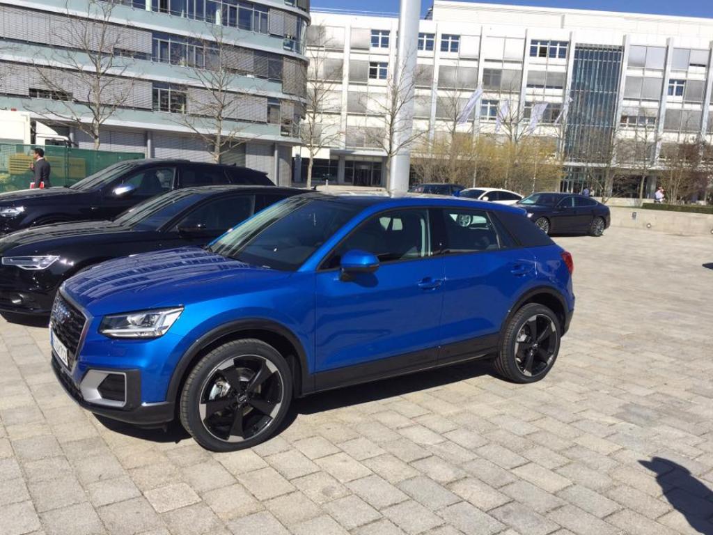 190087AUDIQ20803.jpg
