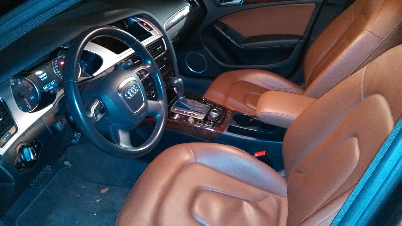 190291interiorjpg.jpg