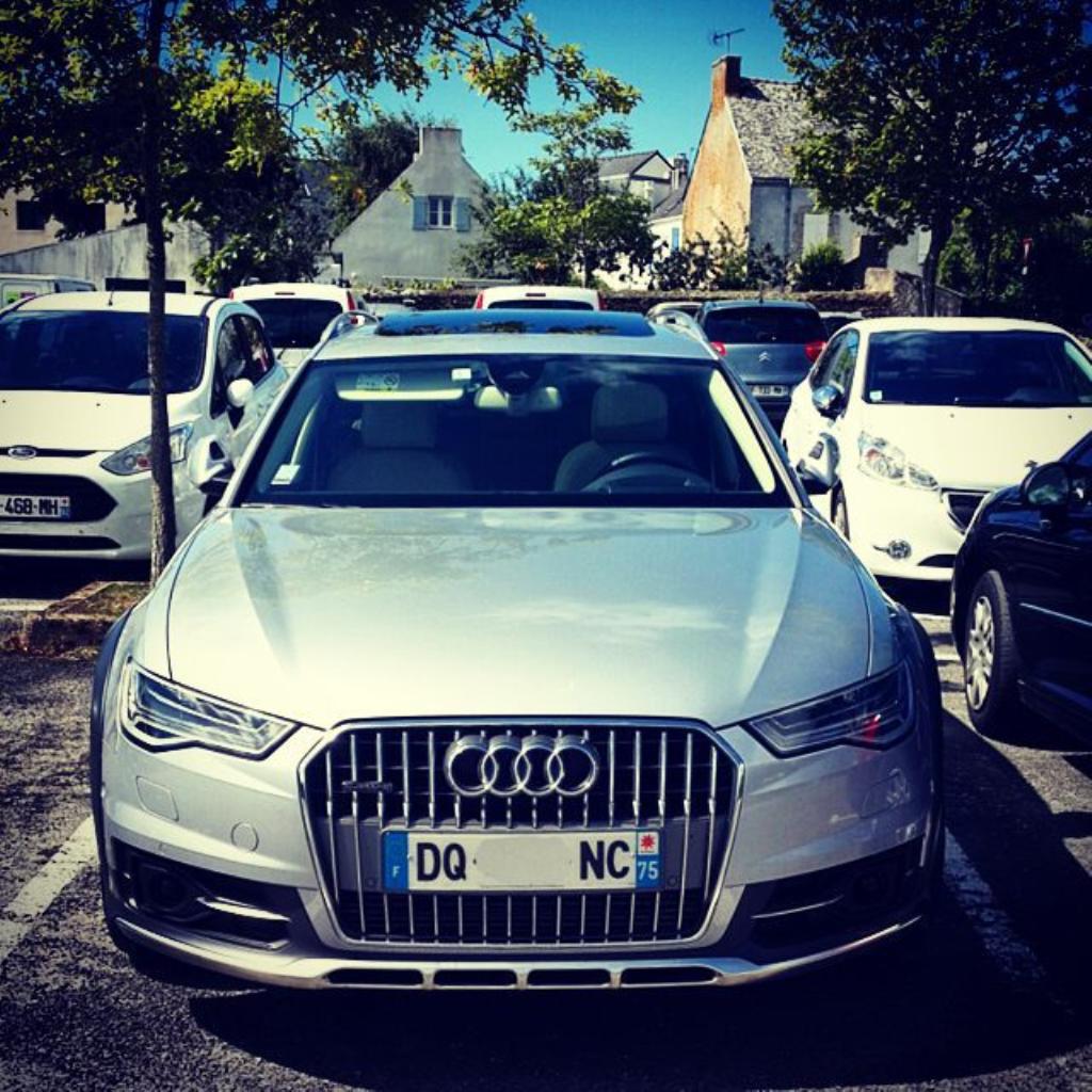 190479769AUDIA6C7ALLROAD.jpg
