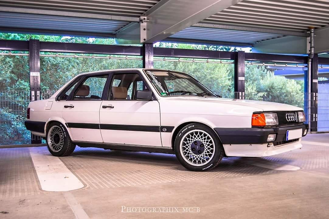 49211337_2404991266242918_70502572137381