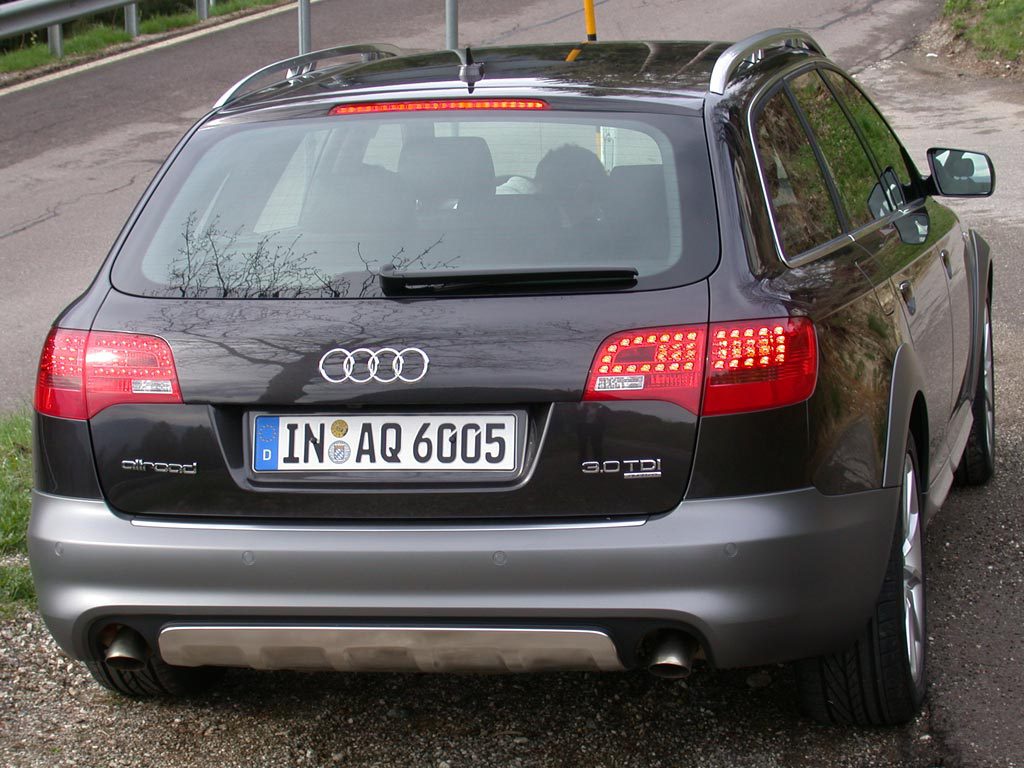 19277017AUDIA6C6ALLROAD.jpg