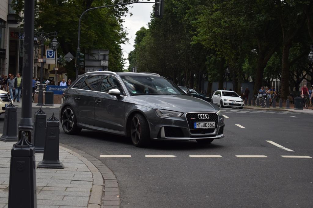 193007RS38V2106.jpg