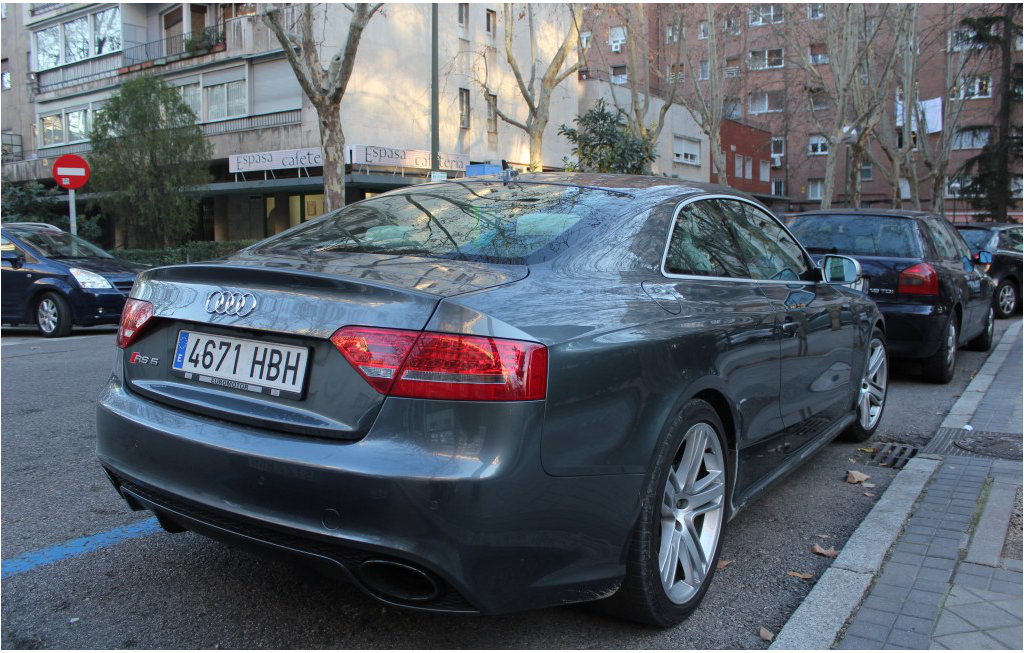193166AUDIRS5689.jpg