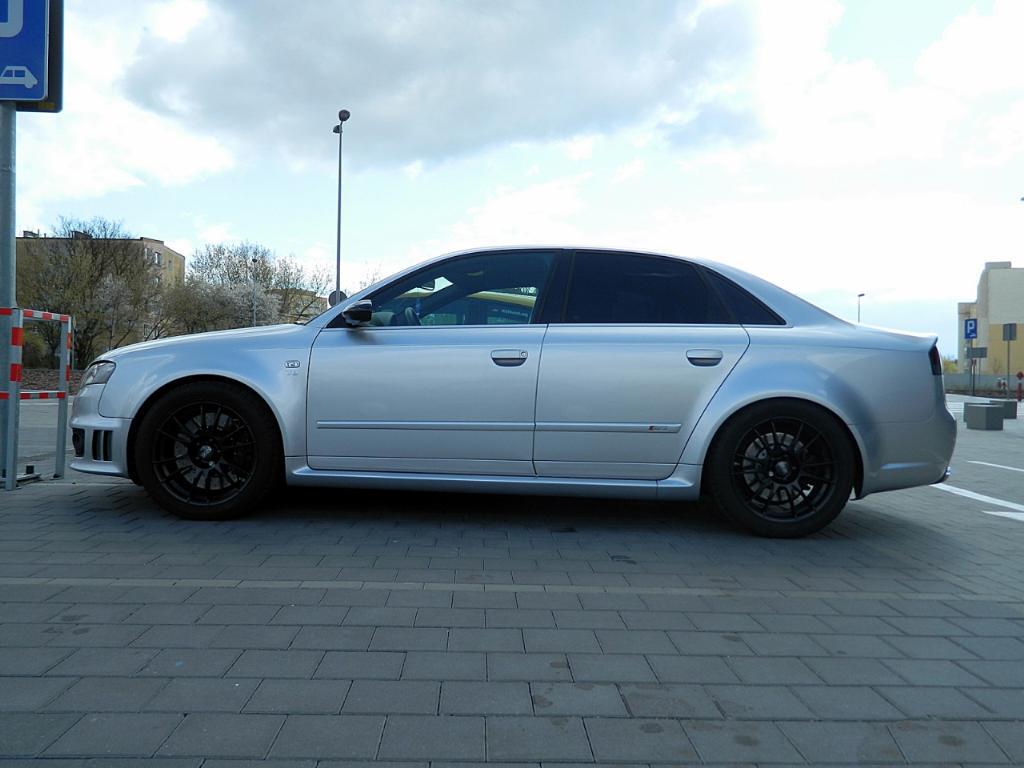 195271AUDIRS43191.jpg