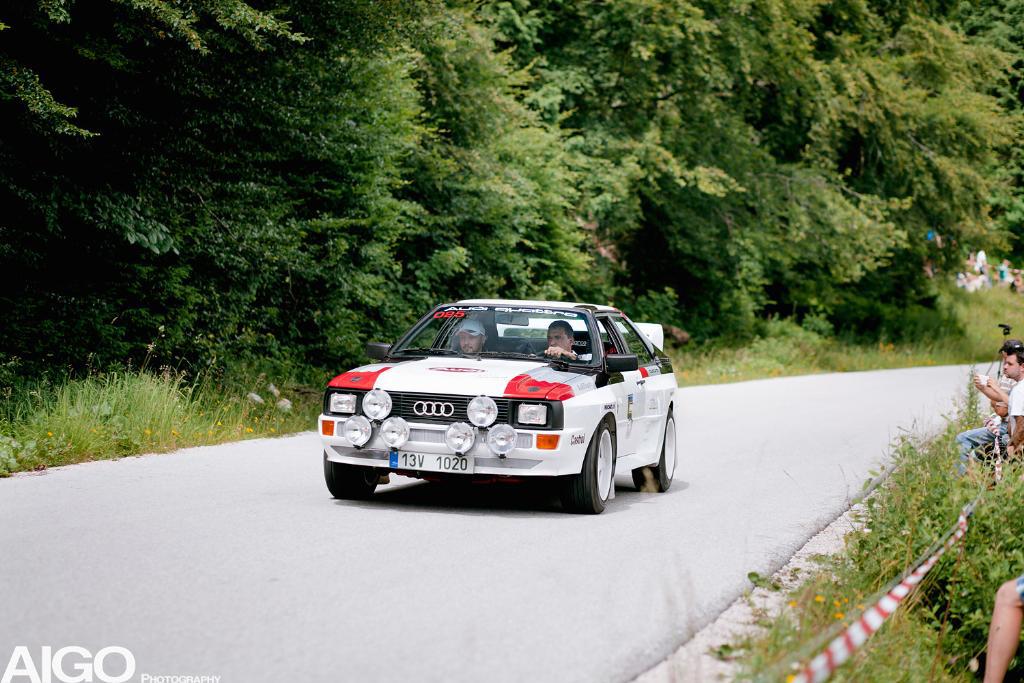 197543URQUATTRO1941.jpg