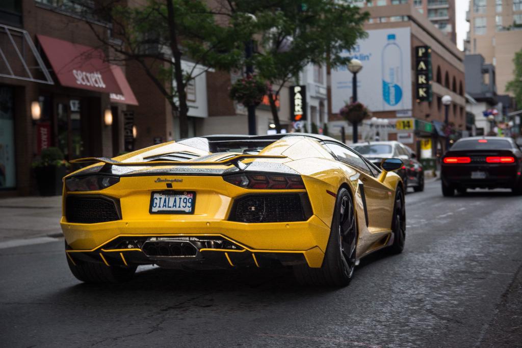 1978274219LAMBORGHINIAVENTADOR.jpg
