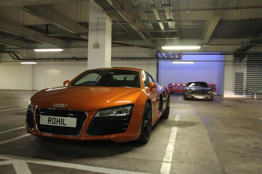 1988352906R8.jpg