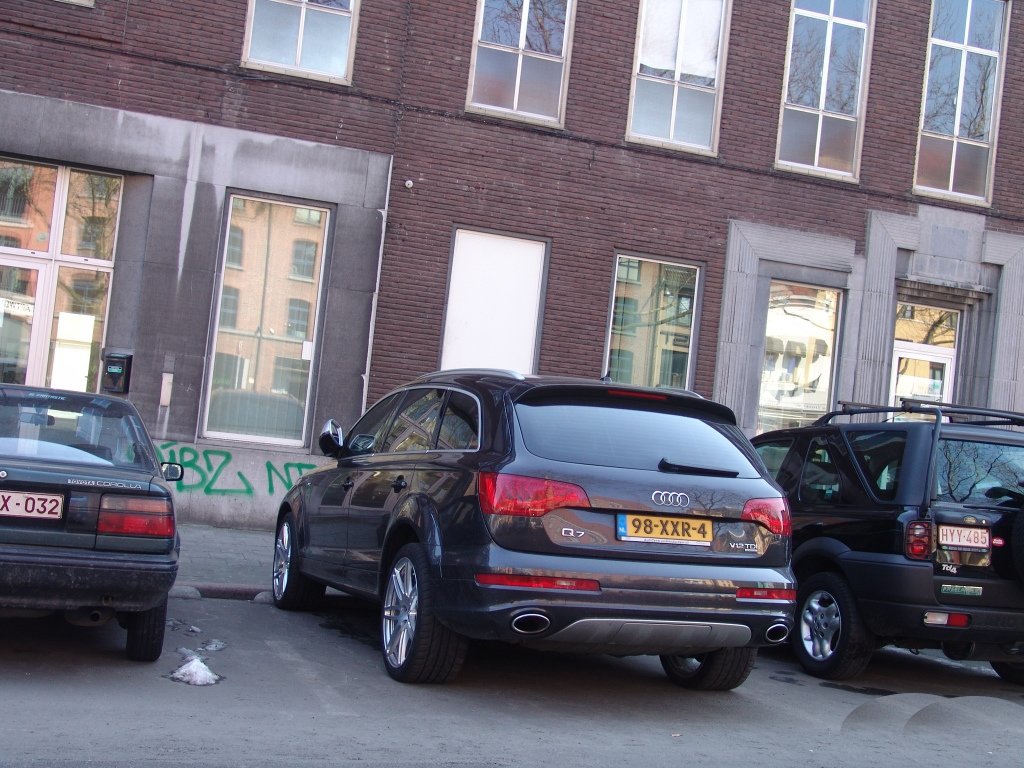 199711752Q7V12.jpg