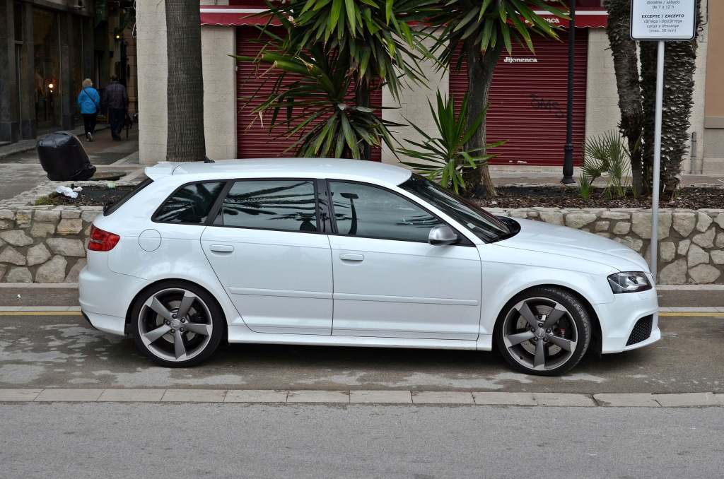 199922797RS3.jpg