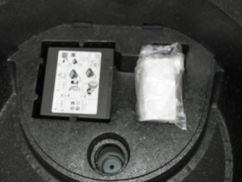 102453726_m.jpg?896360