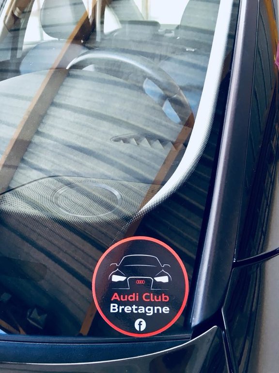 31100442_2165911693433803_13906226728528