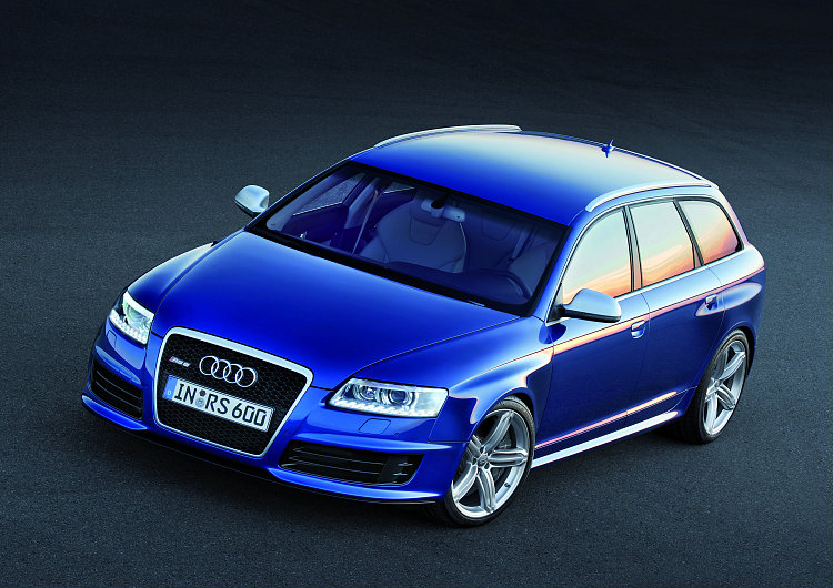 2007_audi_rs6_avant_02_m.jpg