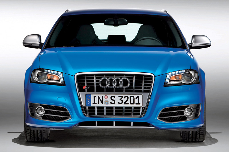 2009-Audi-S3-Sportback.jpg1..jpg
