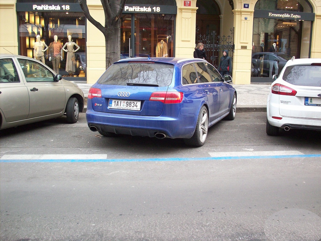202455RS6707.jpg