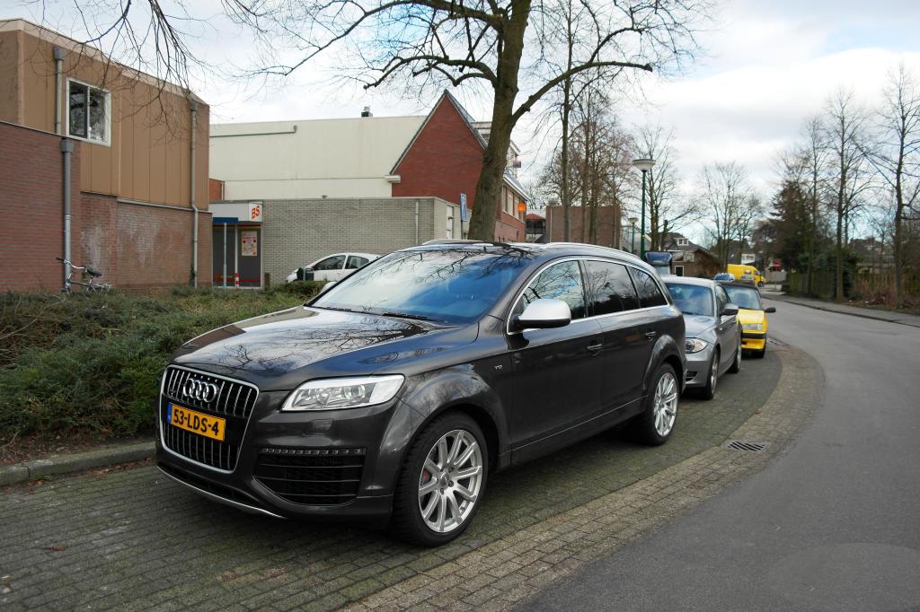 202651980Q7V12.jpg