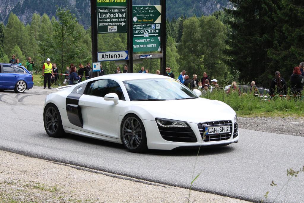 2037821448QUATTROLEGENDE2017.jpg