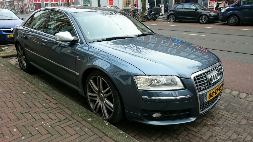 2038341795S8D3.jpg