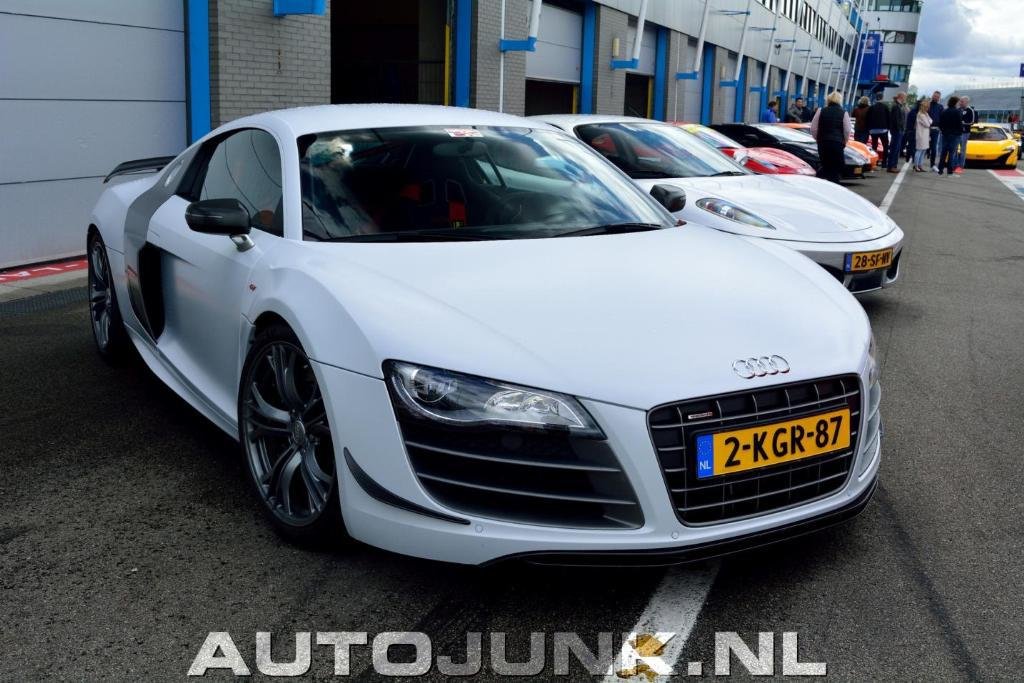 205415R8GT1673.jpg