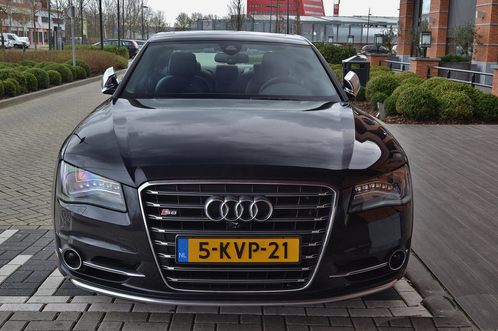 205701S8D4870.jpg