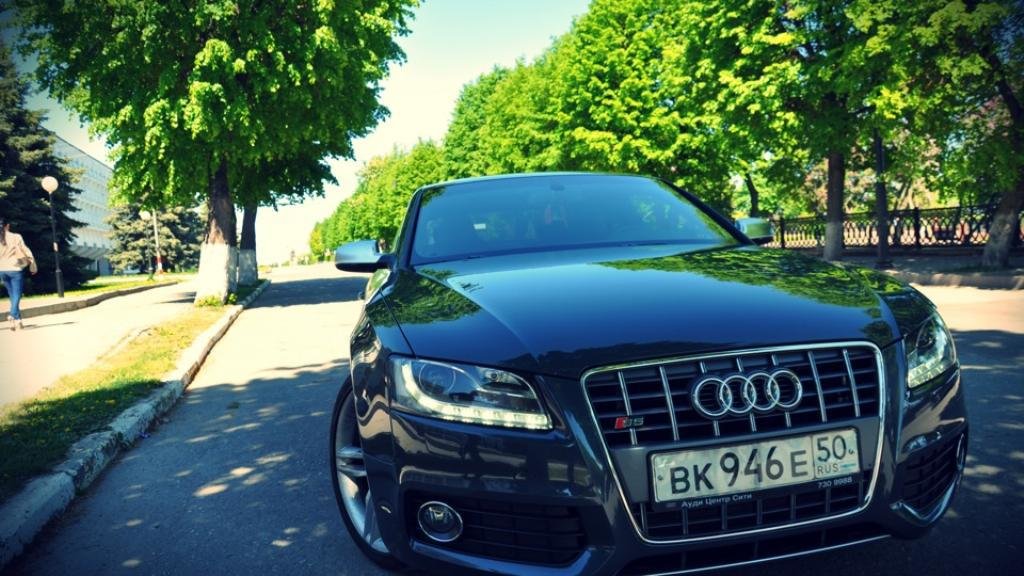 205928789S5.jpg