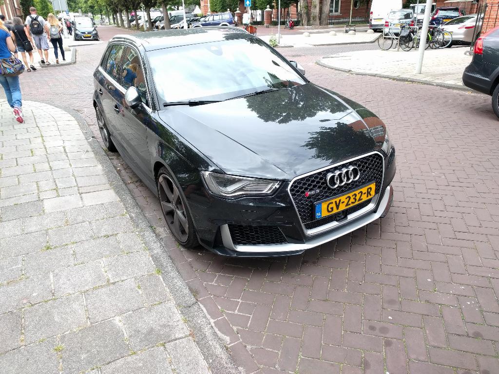 206289RS38V3134.jpg