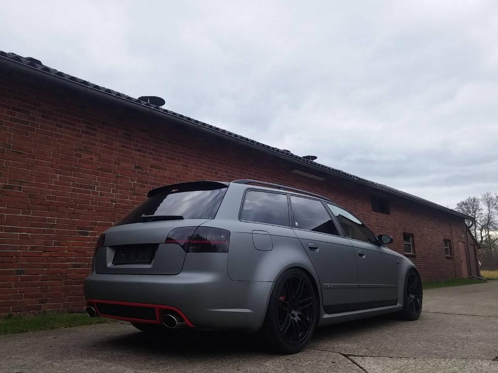 206571AUDIRS42499.jpg