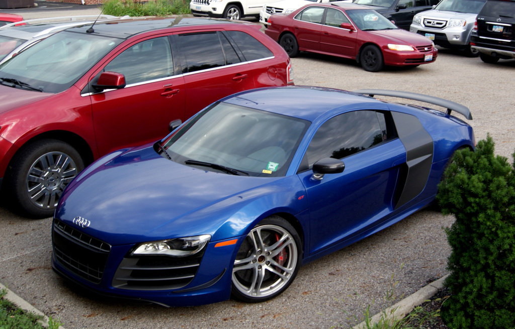 207281R8GT1064.jpg