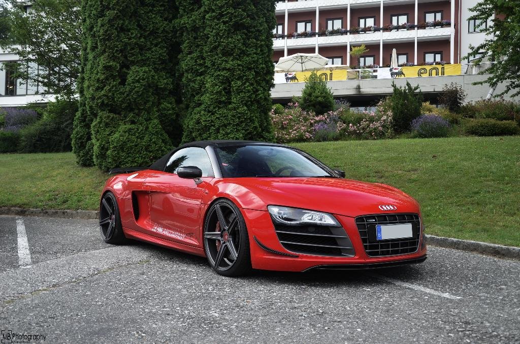 207719R8GT1532.jpg