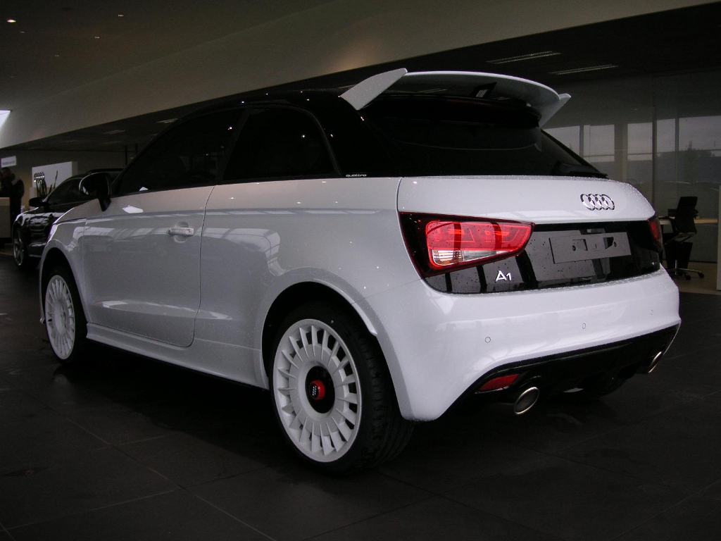 208995A1QUATTRO131.jpg