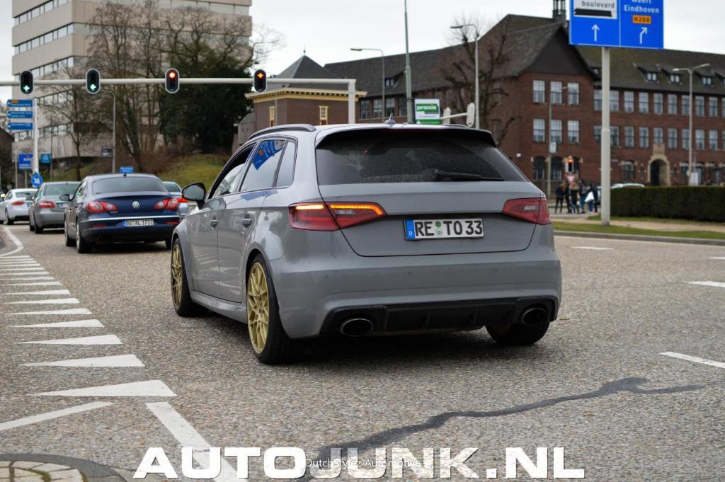 209178RS38V2307.jpg