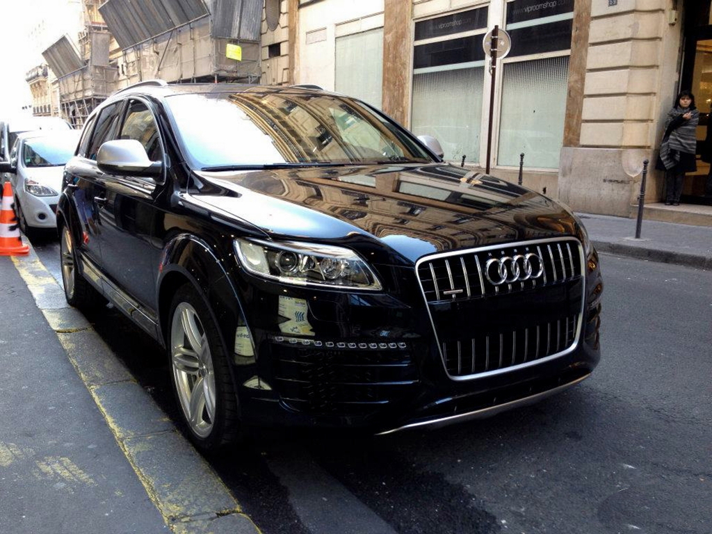 209267950Q7V12.jpg