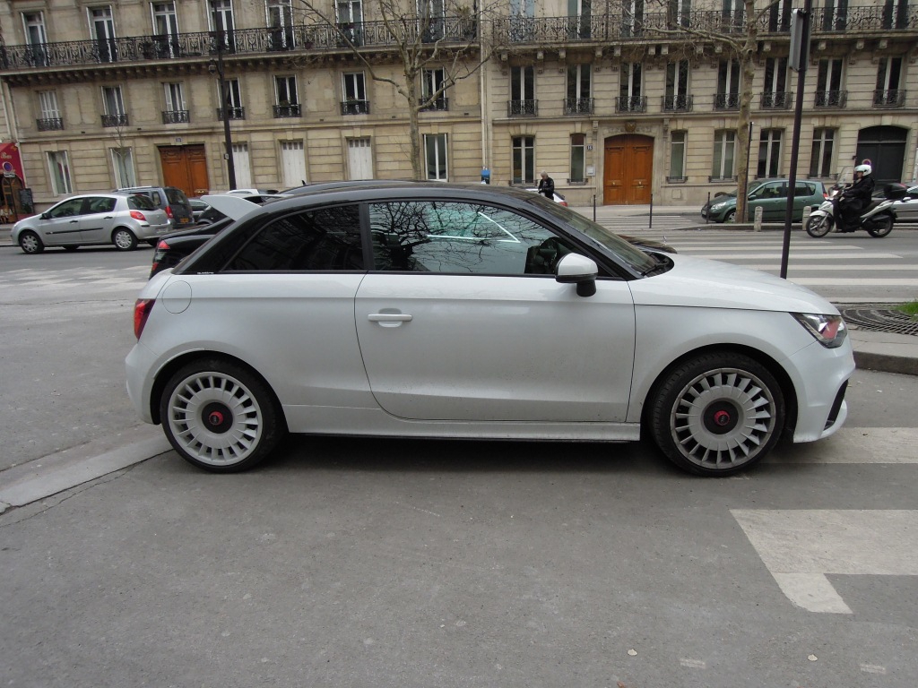209419A1QUATTRO266.jpg