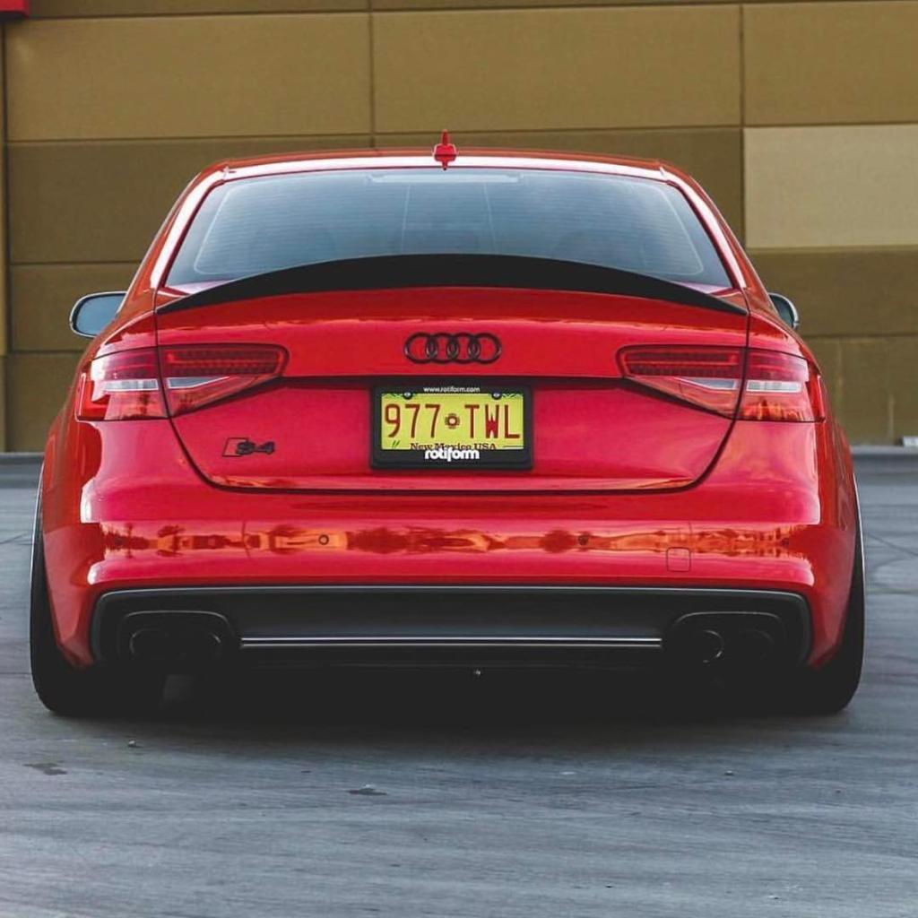 2140321634S4B8.jpg
